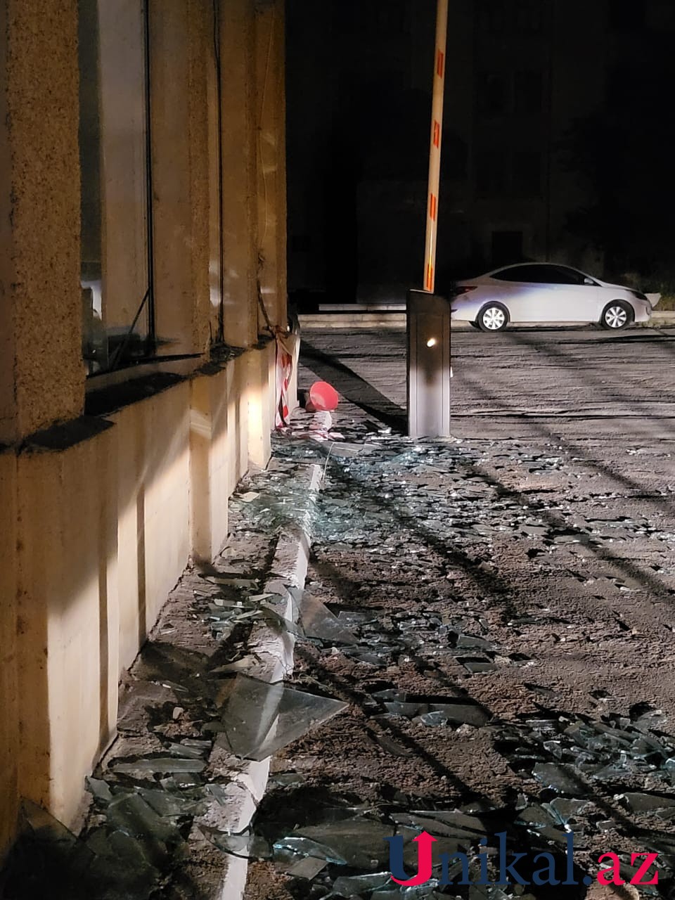 Hadisə yerindən FOTOLAR